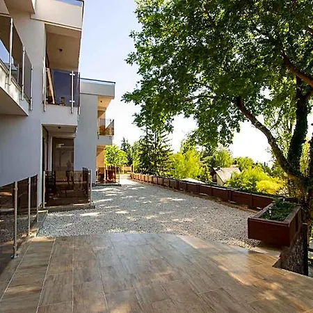 Xendala Panzio Bed & Breakfast Balatonakarattya