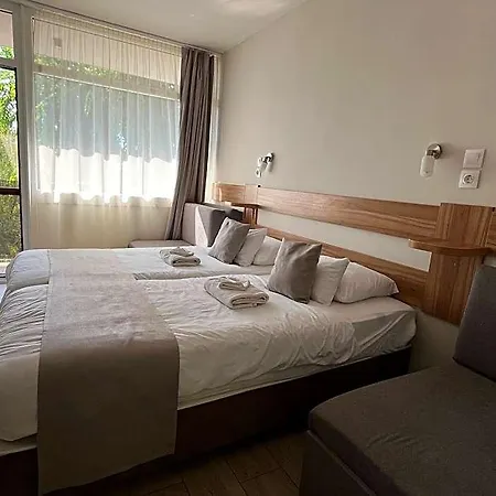 Xendala Panzio 3*