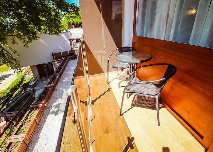 Xendala Panzio Balatonakarattya