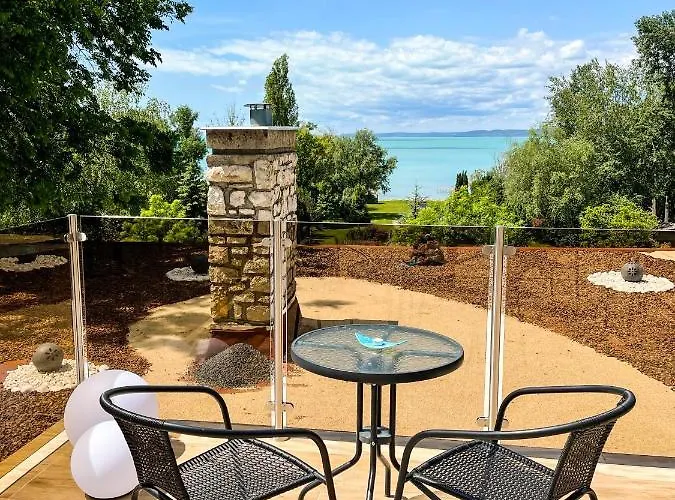 Bed & Breakfast Xendala Panzio Balatonakarattya