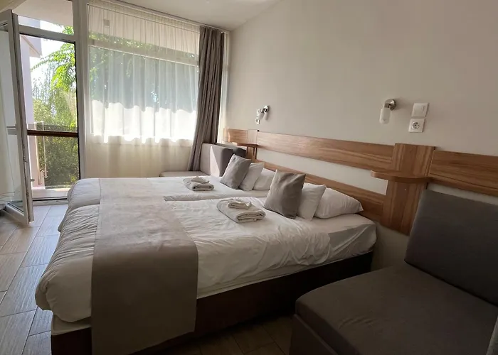 Xendala Panzió Balatonakarattya